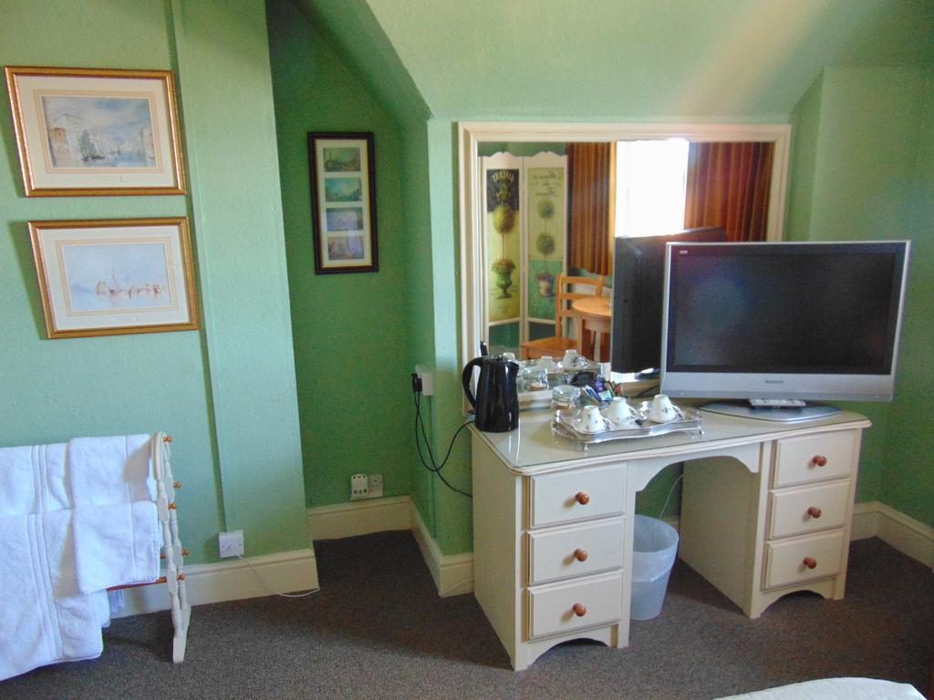 ラフバラー Holywell House Bed & Breakfast エクステリア 写真