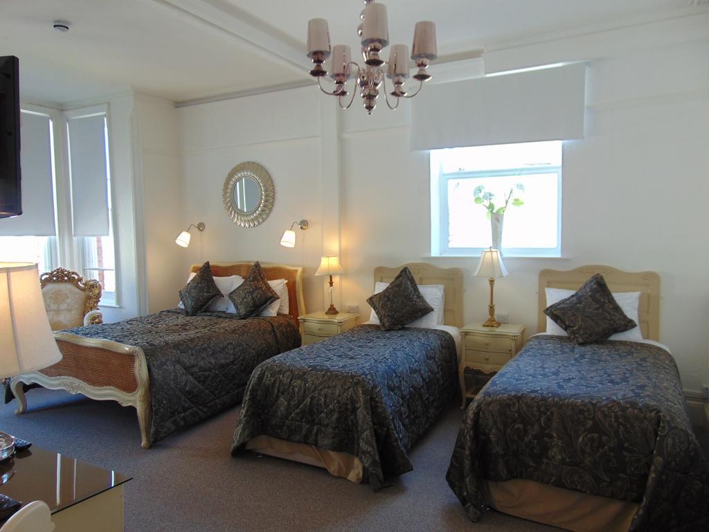 ラフバラー Holywell House Bed & Breakfast エクステリア 写真