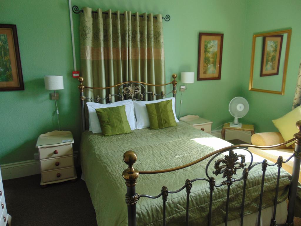ラフバラー Holywell House Bed & Breakfast エクステリア 写真